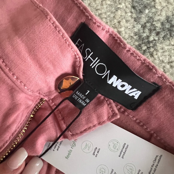 NWT PINK BELLS!! - Picture 4 of 5